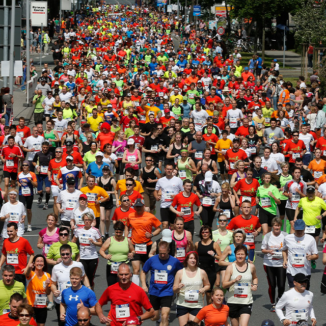 Viele Läufer beim Maisels FunRun 2014