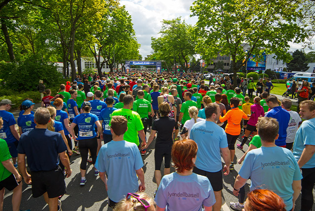 Viele Läufer beim Maisels FunRun 2015